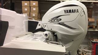 Axopar 37 Cabin med Yamaha F425 XTO [upl. by Rugg]