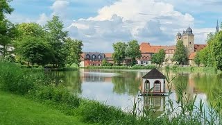 Schlossweiher Thurnau  See am Schloss Thurnau in Ort Thurnau in der Fränkische Schweiz Bayern [upl. by Eolcin671]