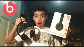 Beats Solo 3 Wireless Unboxing  Should I make Merch [upl. by Ydisac]