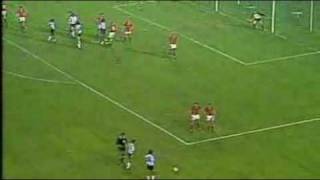 13 JUNI 1982 RODE DUIVELS KLOPPEN ARGENTINIË IN OPENINGSMATCH WK [upl. by Gusba]