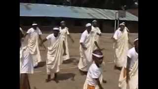 Roho wa Nyagasani arantwikiriye  Chorale Nayez pas peur  Catholique Rwanda [upl. by Folly278]