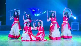 Udi udi jaye dil ki patang dekho udi udi jaye children group dance performance [upl. by Barbabra]