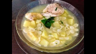 Sopa de pollo con fideos [upl. by Raviv]