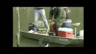 Crappie Magnet How To Fish [upl. by Hearn997]