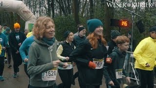 Läufer trotzen dem Regen AOKWinterlaufserie im Bürgerpark [upl. by Malachy767]