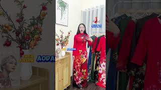 G509 Áo dài Gấm màu đỏ cổ cao 2cm tay dài in hoa tiết hoa xinh sang trọng aodaivn aodaigam aodai [upl. by Eelram410]