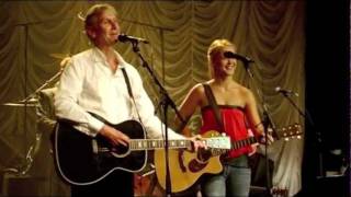 Steffen Brandt og Tina Dickow  hallelujah  live 2004 [upl. by Edeline]