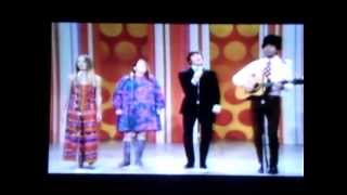 the mamas and the papas monday monday original live from the sixties stereo sound perfect widescreen [upl. by Itoyj532]