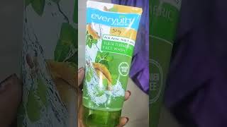 everyuth tulsi turmeric face wash review in Tamil [upl. by Poul529]