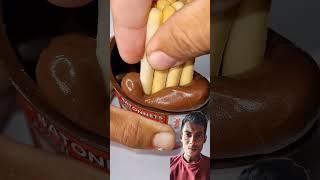 Garpa kaise chocolate mixed kartha chocolate satisfying nutella yummy [upl. by Fulvi]