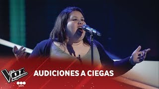 Saiana de la Cruz  quotAyerquot  Gloria Estefan  Audiciones a ciegas  La Voz Argentina 2018 [upl. by Reerg]