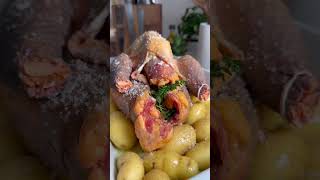 PINTADE RÔTI 🍗😋 Part 1 pintade volaille chicken roast pdt patate potatoes [upl. by Aciret]