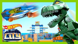 ¡Un ROBODINOSAURIO SE COME LOS AUTOS EN HOT WHEELS CITY 🦖 Hot Wheels City  Hot Wheels [upl. by Ninel]