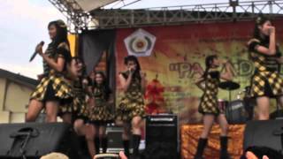 28052013 Fancam  JKT48 Trainee  Gomen ne Summer [upl. by Nyleahs]