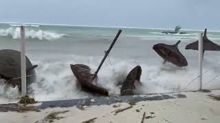 Wind of 280 kmh and huge waves Powerful cyclone Freddy hit Mauritius [upl. by Isaacson]