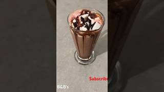 Easy to make hot chocolate with marshmallow ☕️ 🥛 shorts hotchocolatedrink shortsvideo homecafe [upl. by Anselm]