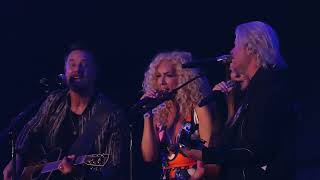 Little Big Town  quotRocket Manquot Live in Boston [upl. by Aihsi391]