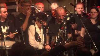 Les Ramoneurs De Menhirs Vive Le Feu Live  Le New Morning 30 11 2012 [upl. by Ai896]