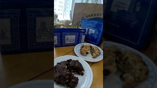 Levain Cookies food foodie love chocolate cookie yummy delicious [upl. by Quinby]