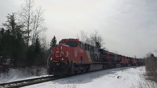 CN 468 avec CN 3195 amp 3348 a ChambordQc 23 mars 2024 [upl. by Lloyd]