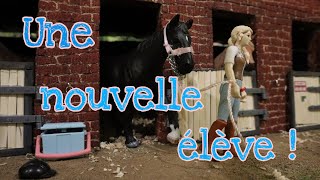 Histoire Schleich Une nouvelle élève au Centre Equestre [upl. by Eetse]