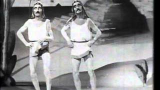 ORIGINAL VIDEO WILSON KEPPEL amp BETTY Sand Dance 1933 HQ [upl. by Nyrhtac]