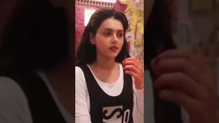 sirf Ha ya Na main 😂😂 sumedhmudgalkar mallikasingh funnysumedhandmallika sumellika dialogue [upl. by Leahey]