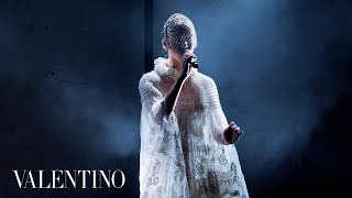 Valentino  FKA Twigs Live Performance x ValentinoMenFW20 [upl. by Tutankhamen]