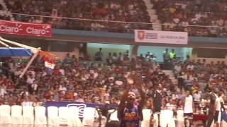 Harlem globetrotters Guayaquil Ecuador breaking basketball backboard HD [upl. by Subir]