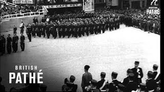 Military Parade Paris 1946 [upl. by Enyrhtac52]