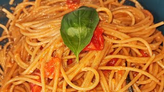 Spaghetti allo scarpariello [upl. by Ynoyrb]