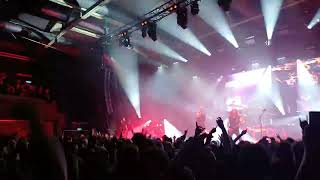 Roots Bloody Roots  Sepultura clip  Berlin Columbiahalle [upl. by Alekim177]