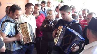 Concertinas Pedrosini  Carlos Pedrosa Filipe Oliveira e Amigos  Gaeiras 2011 [upl. by Uel]