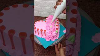 strawberry heart shape cake design Decoration youtubeshorts shorts viral heartcakedecorating [upl. by Autumn]