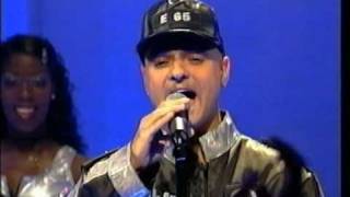 Eiffel 65  Blue Da Ba Dee Live TOTP 1999 [upl. by Keverne]