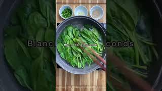 BANCHAN SEASONED SPINACH shorts banchan koreanfood makingfood review recipe [upl. by Eberhart]