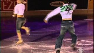 GCOI Milano 2006 Aljona Savchenko und Robin Szolkowy Hey Ya [upl. by Eellek976]