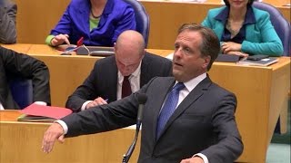 Pechtold zet Buma op z’n plek  RTL NIEUWS [upl. by Tnias]