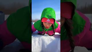 Can be easily pulled out of a snow pit 😱 shortsfeed viralvideo viralshort [upl. by Etram15]