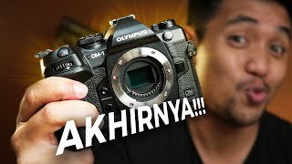 Unboxing Kamera Jagoan MFT OM System OM1 Indonesia Olympus [upl. by Jessey]