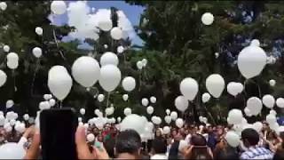 Despiden con globos blancos a niños fallecidos en Colegio Enrique Rébsamen [upl. by Kaleena]