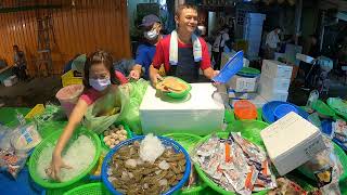 點菜人潮來了 金獅湖 興達港觀光漁港 興達港王中皇 海鮮拍賣 海鮮叫賣哥 叫賣哥 [upl. by Drogin]