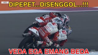 DRAMA QATAR VEDA EGA  Idemitsu Asia Talent Cup 2023 Losail Qatar Race 1 [upl. by Walters]