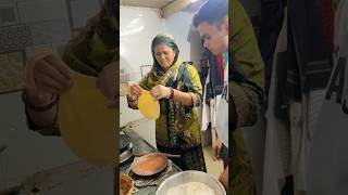 Teri Ungli Pakad ke chala maa family status shortvideo [upl. by Annatsirhc]