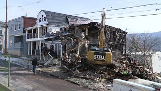 Homes demolished after fire in WilkesBarre [upl. by Trela]