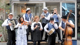 Bai mir bistu schein Sabbathsong a Gábor Szalonban [upl. by Eidok]