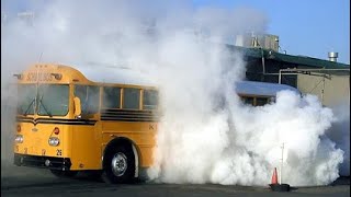 Cold STARTUP Diesel BUS ENGINES Smoke and Loud Sound [upl. by Stieglitz979]