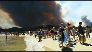 Italy panic Live Footage Stromboli volcano explosion spewing ash and lava 5000 km cover Sicily city [upl. by Emina272]