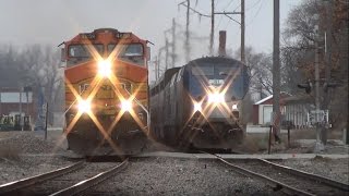 The most EPIC train race youll ever see Amtrak vs BNSF in Ottumwa IA 12914 [upl. by Feldstein806]