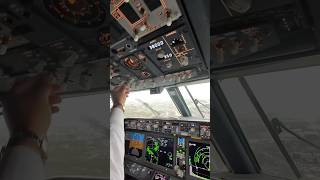 How to land smoothly airbus boeing pilot autopilot navigation atc cabinecrew airport jobs [upl. by Marcelo]